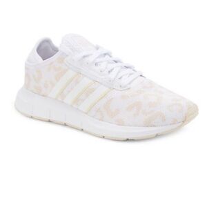 Adidas Swift Run Leopard Pattern Mesh Sneakers